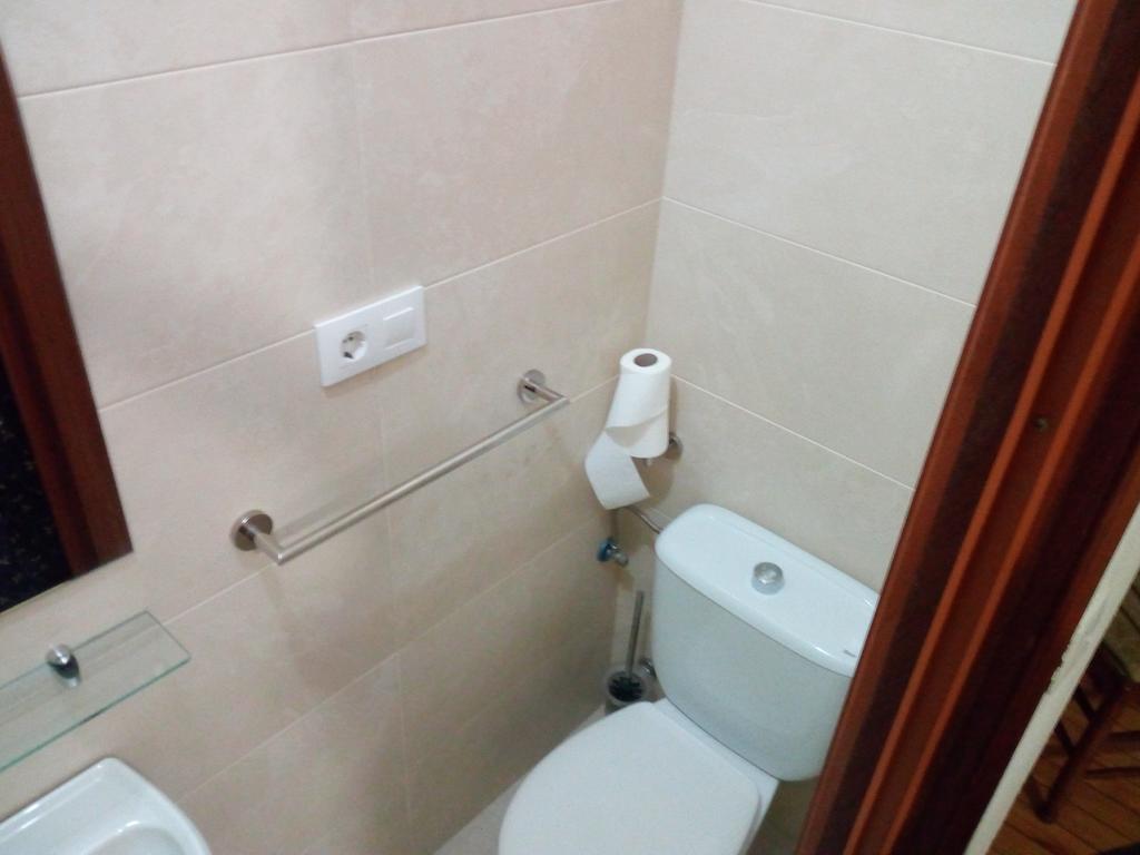 Pension La Principal Torrelavega Zewnętrze zdjęcie